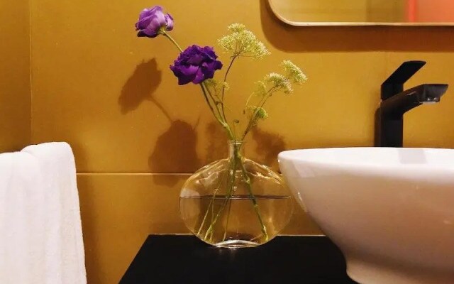 Isabella's House