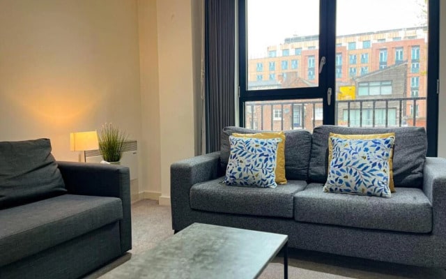 Stunning City Centre Apartment - Sleeps 4