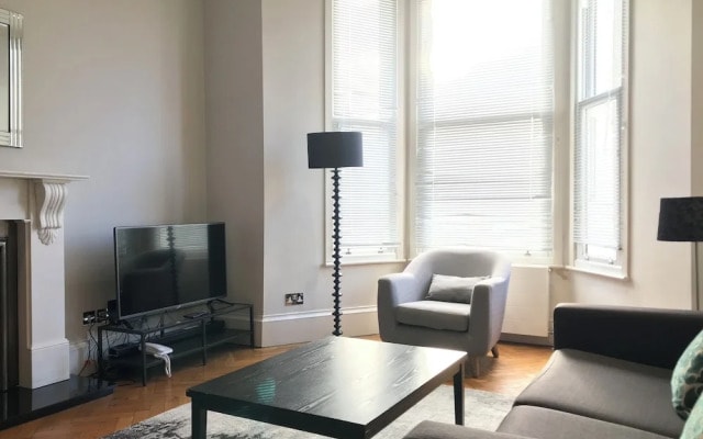 6 Ongar Road By Flying Butler