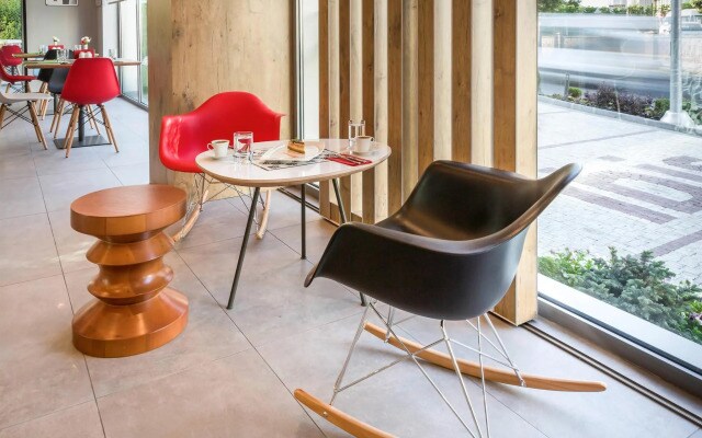 ibis Istanbul West