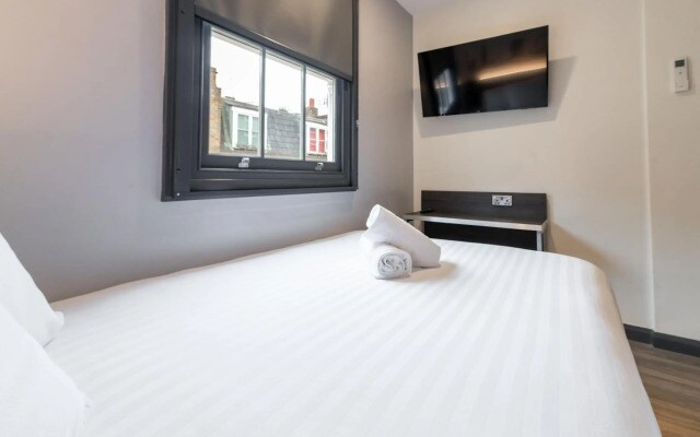 easyHotel Victoria