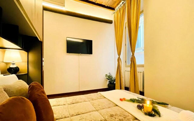 Trevi Fountain Luxury Guest House