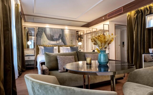Maison Colbert, member of Meliá Collection  Notre-Dame