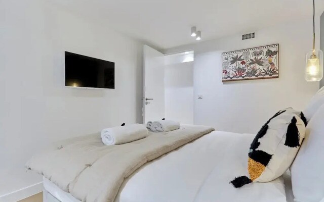 Superb AC Apartment Paris Center Bourse Place