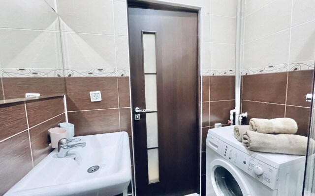 Vegas apartments (Вегас апартментс) на улице Школьная