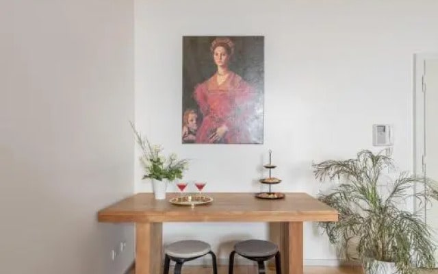 Iflat Navona White And Stylish Apartment