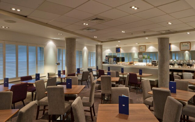 Holiday Inn Express Manchester CC - Oxford Road by IHG