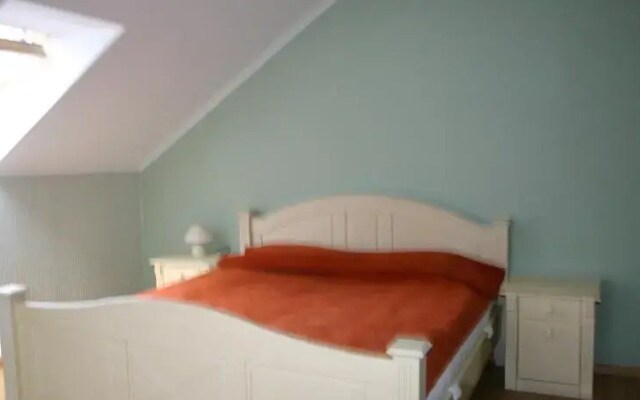 Alongės Guest House