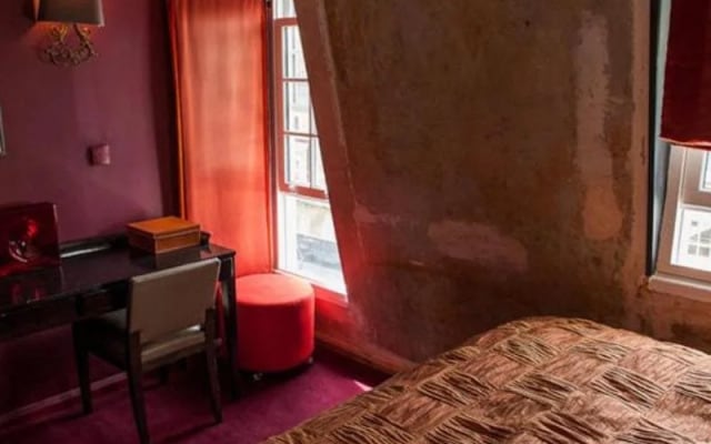 Rough Luxe Hotel