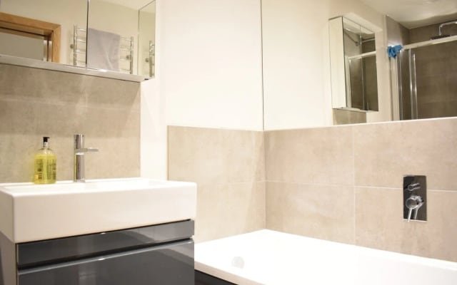 Notting Hill Studio Flat Sleeps 4