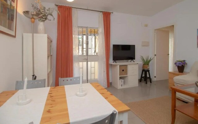 C52 - Seaside 2 Bedrooms By the Center