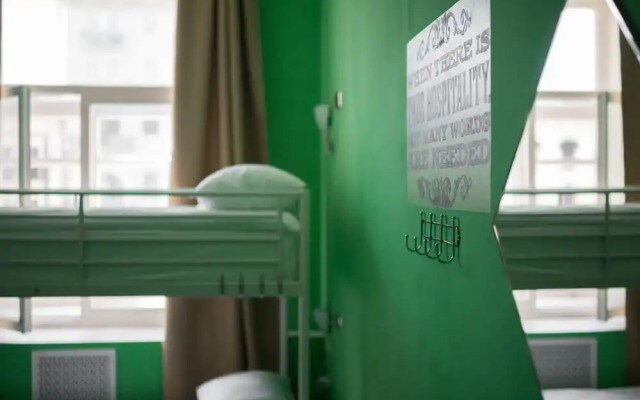 Red Hostel - Adults Only