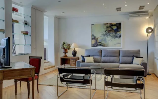 Urban District - Central Gran Via Apartments