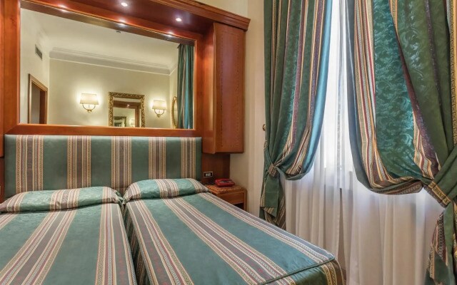 Raeli Hotel Luce