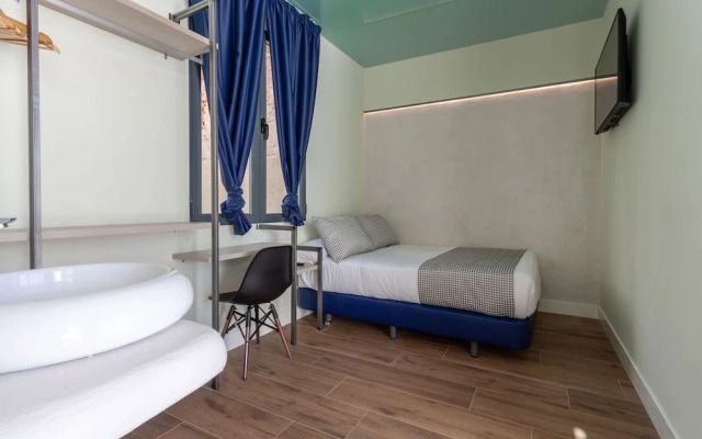 Hostal Charlotte