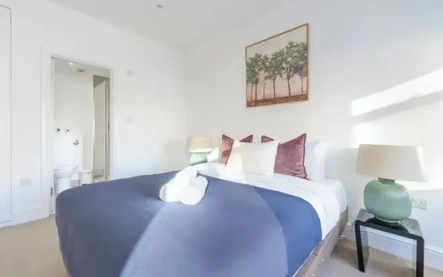 Hyde Park 3BR Retreat by Marble Arch
