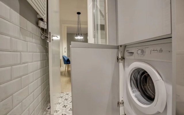 Stylish Apartment in Heart of Malasaña