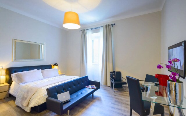 RHS Rienzo suites