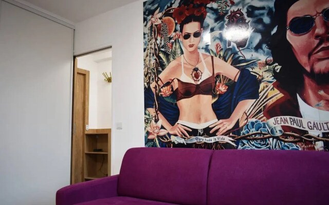 Beautiful and Bright Apartment in Paris 19th