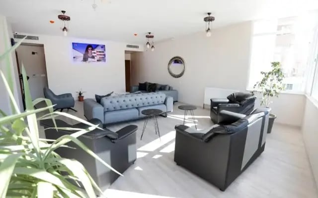 Beksiti Hotel