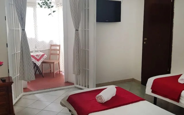 Friend House