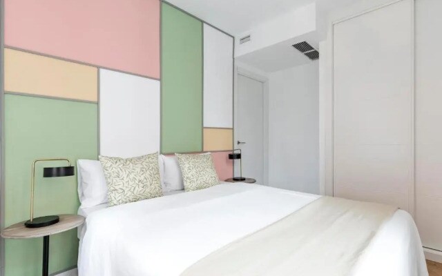 Color Apartments by Olala Homes