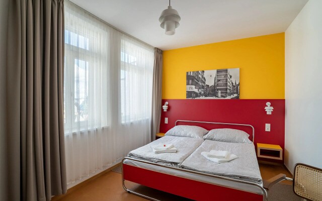 Hotel Avion - NKP - WORLD MONUMENT