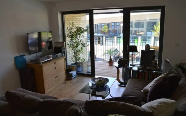 1 Bed Flat In Heart Of Brixton