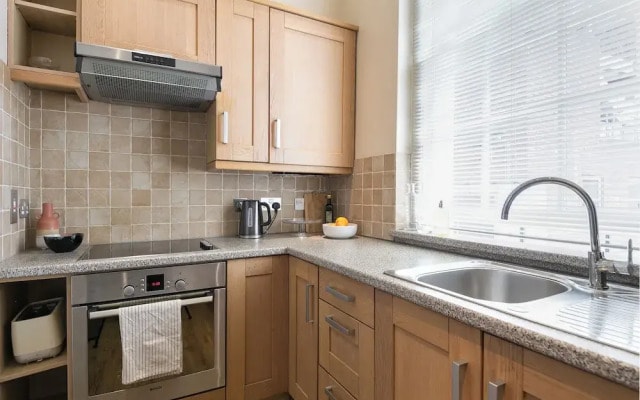 Charming London City Apartment