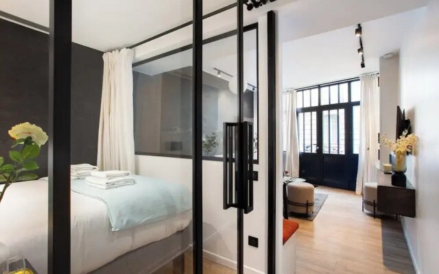 Chic Apartment - 2BR/6P - Pantheon