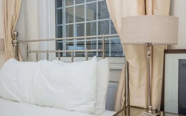 Cozy 1 Bedroom Apartment near Harrods, Knightsbridge