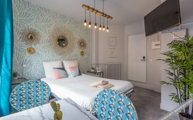 Apartment Ponthieu - Champs Elysées