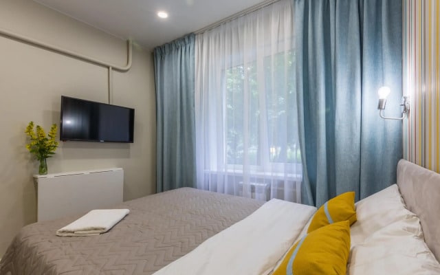 Kvart-Hotel (Кварт-Отель) в микрорайоне Дзержинец