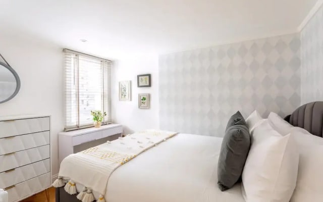 Fabulous Gloucester Road Apartment