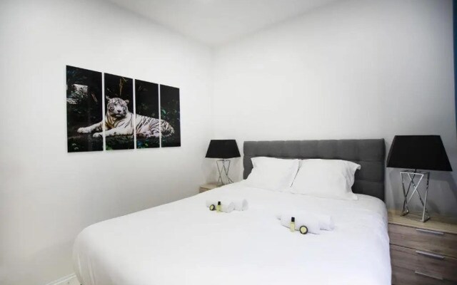 GuestReady - Bright and Spacious Apartment near Eiffel Tower