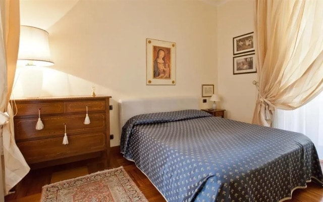 Rental in Rome Borghese Apartment