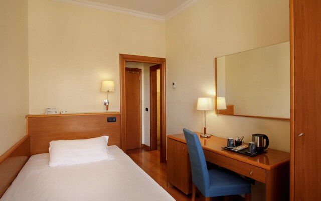 Best Western Plus Globus Hotel