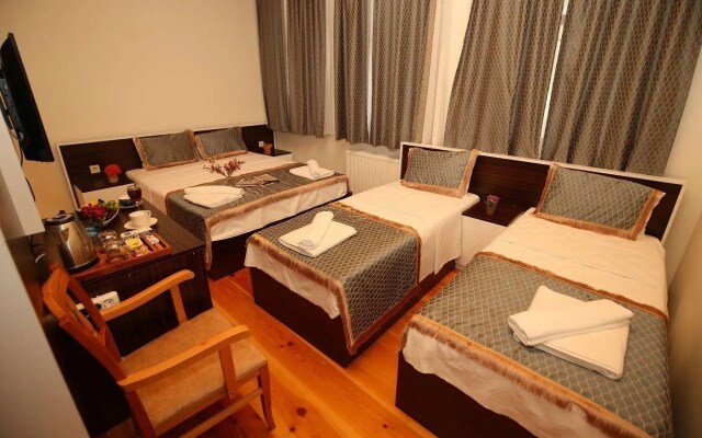 Grand Almira Hotel