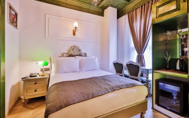 Emerald Mansion Hotel – Special Class