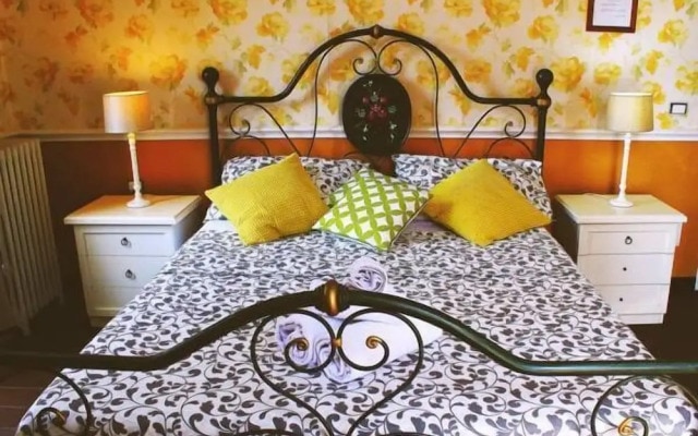 Hostel Relaxon247