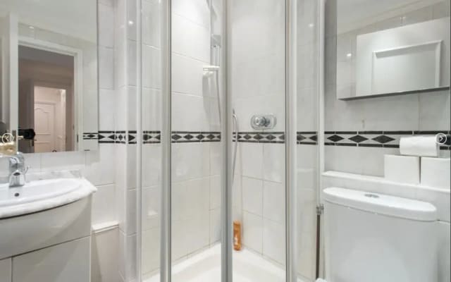Mayfair Suites near Bond Street