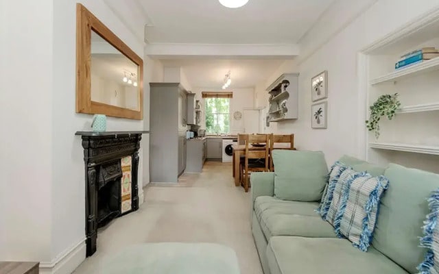Modern 2 bed Flat - Hammersmith Grove