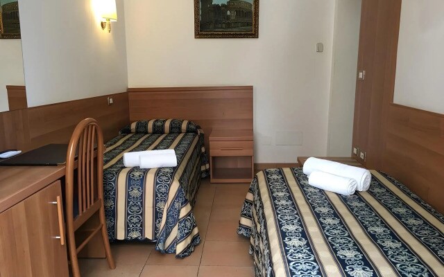 Hotel Bolognese