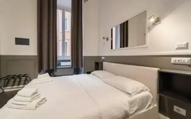 We Love Roma Guest House