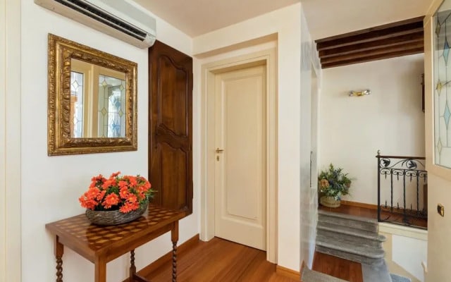 Venice Apartment