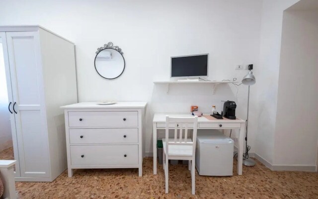 Casa Rosa Beige e Blu
