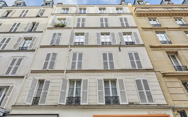 Superb & New Studio Eiffel Tower