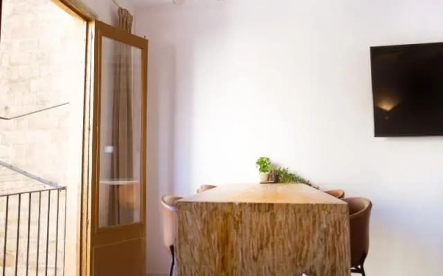 Apartamentos La Guarida 1820