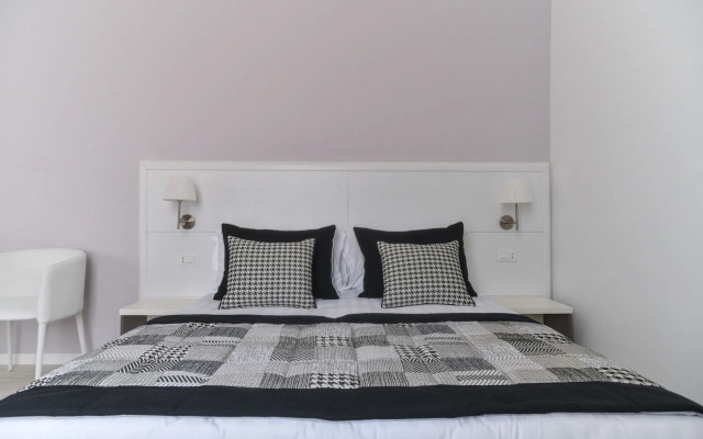 Lata Luxury Rooms and Apartment