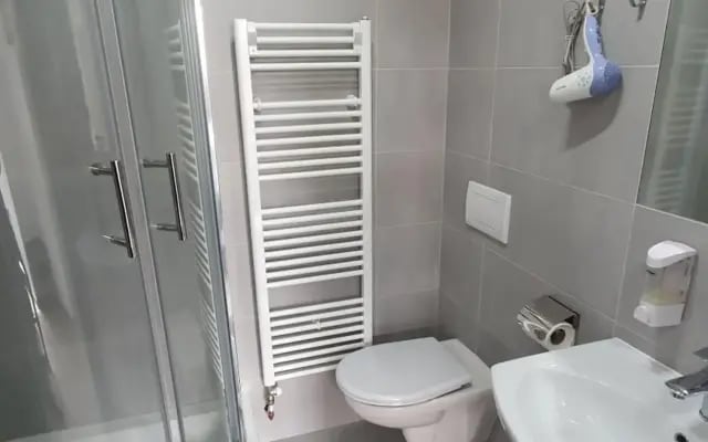 Small Apartments Denisa Business